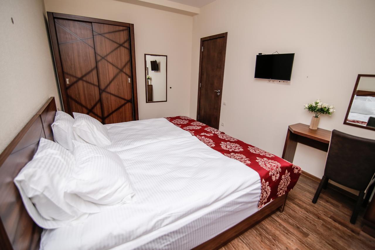 Hills Hotel Tbilisi Exterior photo