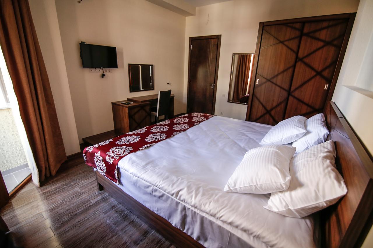 Hills Hotel Tbilisi Exterior photo